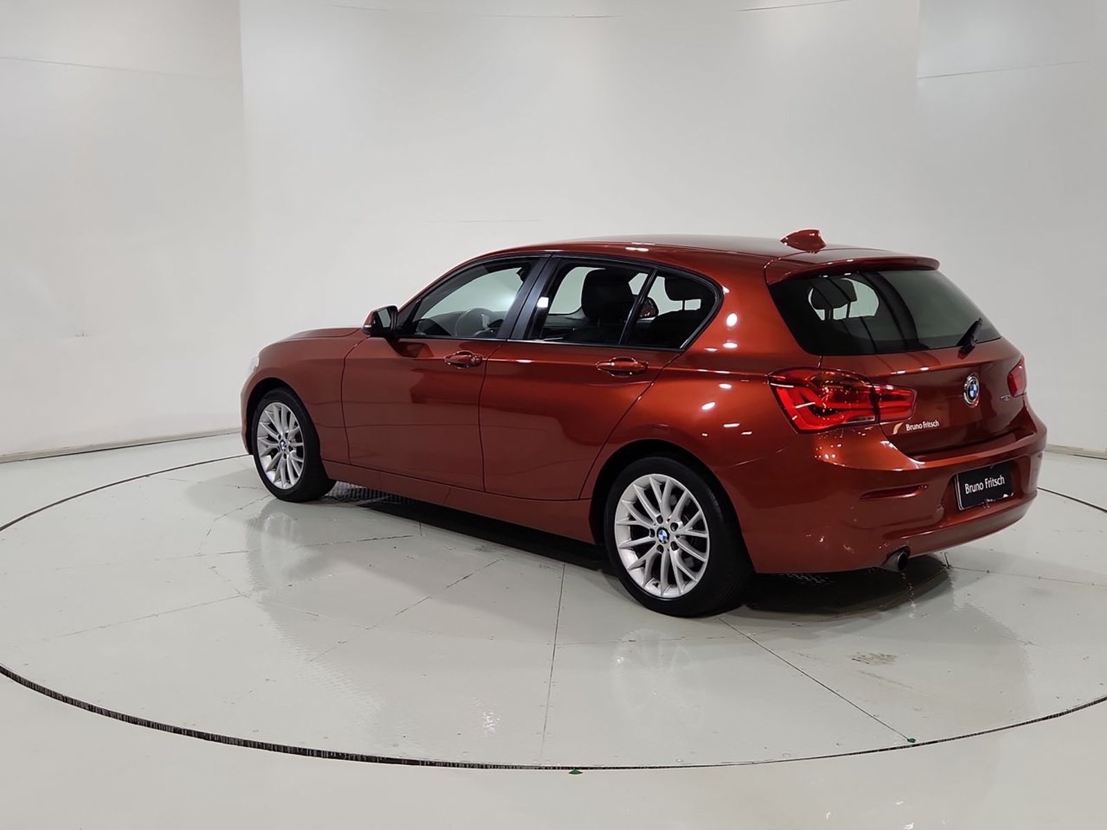 Bmw 118 I 118I HB 1.5 AT 2019 - Imagen 7 de 20