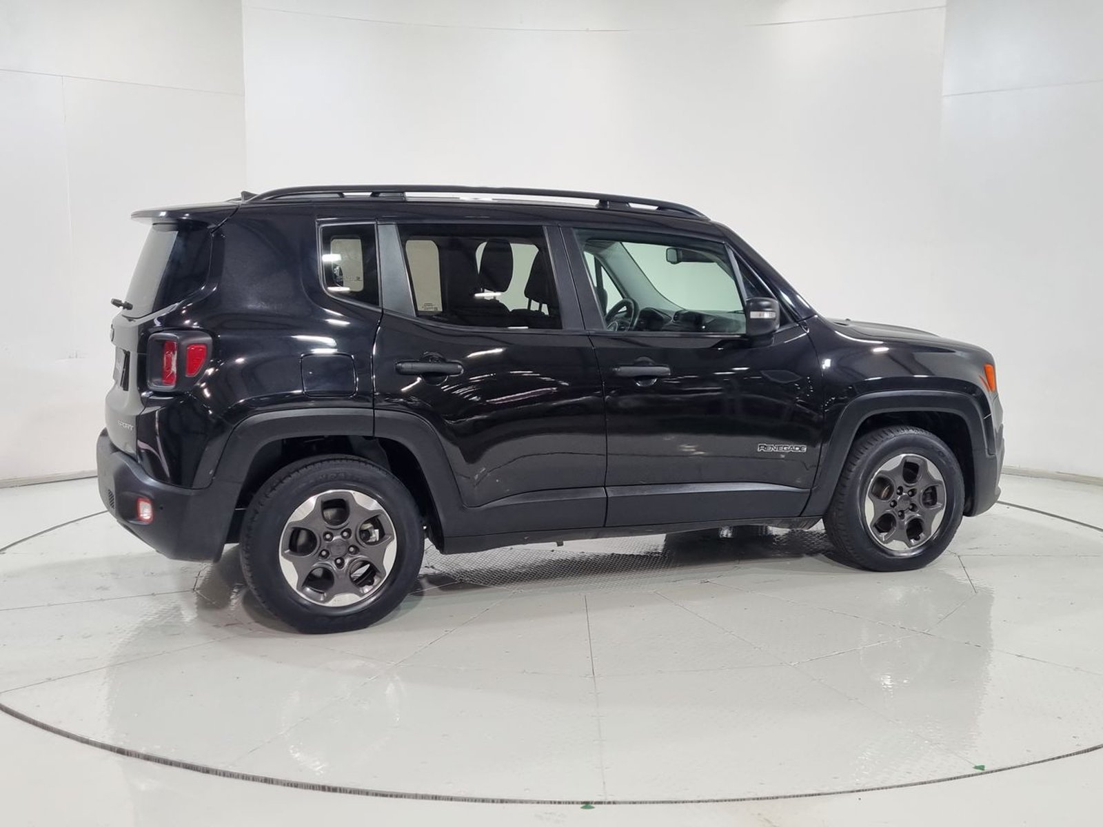 Jeep RENEGADE LX SPORT 1.7 2017 - Imagen 12 de 20