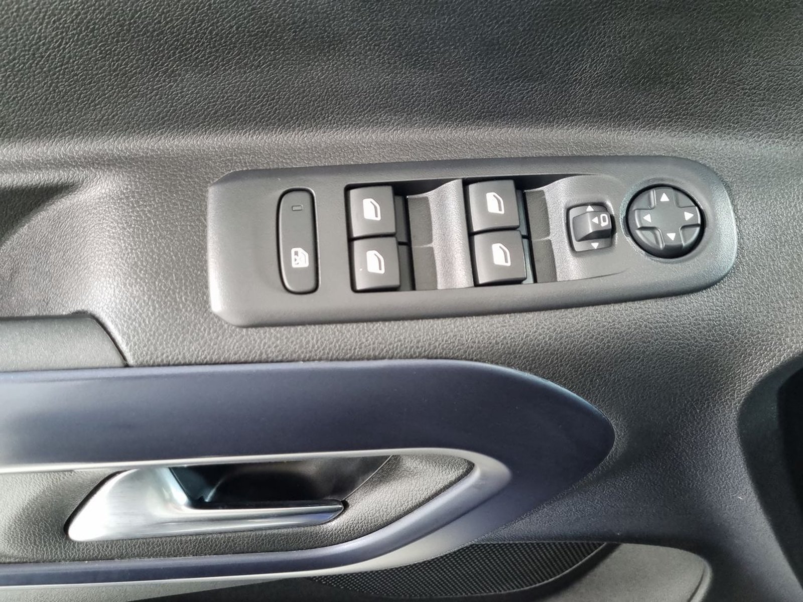 Peugeot RIFTER ALLURE BLUEHDI 1.5 AUT 2023 - Imagen 20 de 20