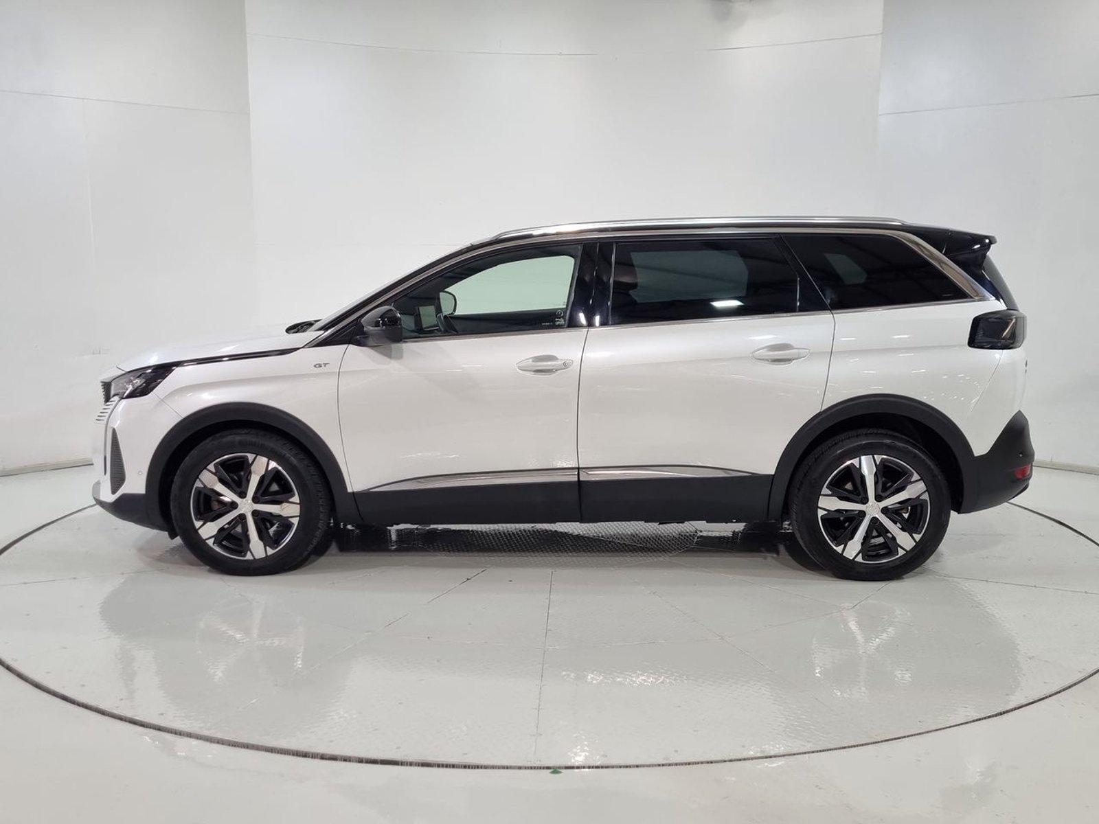 Peugeot 5008 BLUEHDI 130 1.5 AUT 2023 - Imagen 5 de 20