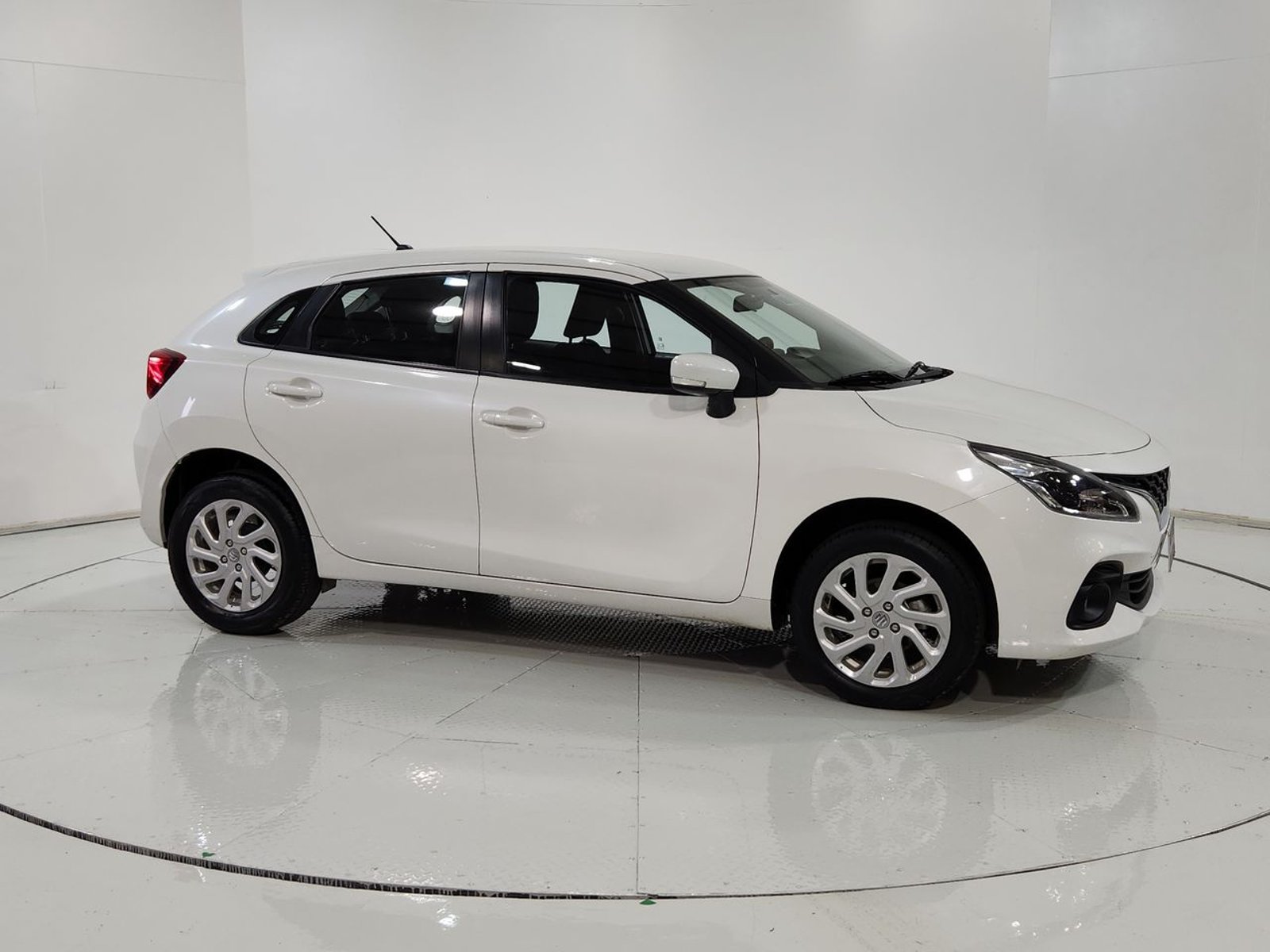 Suzuki BALENO 4X2 1.5 2025 - Imagen 14 de 20