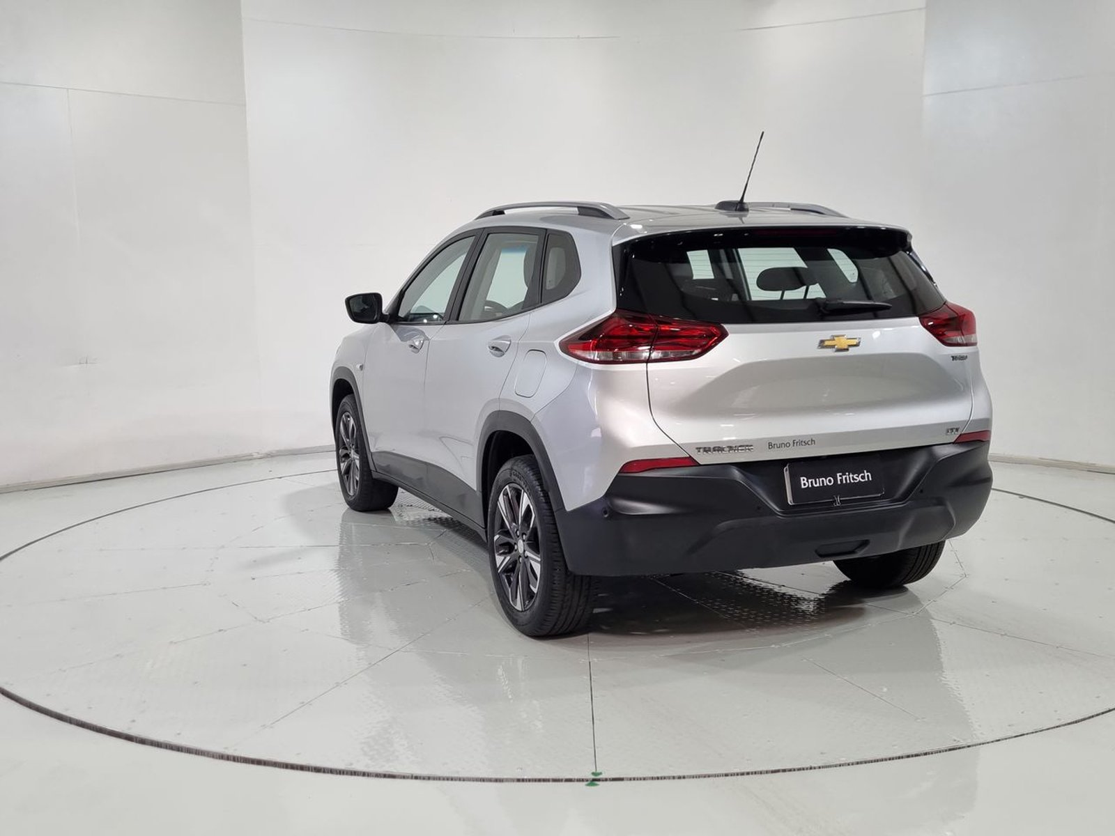 Chevrolet TRACKER 1.2T AUT 2021 - Imagen 8 de 20