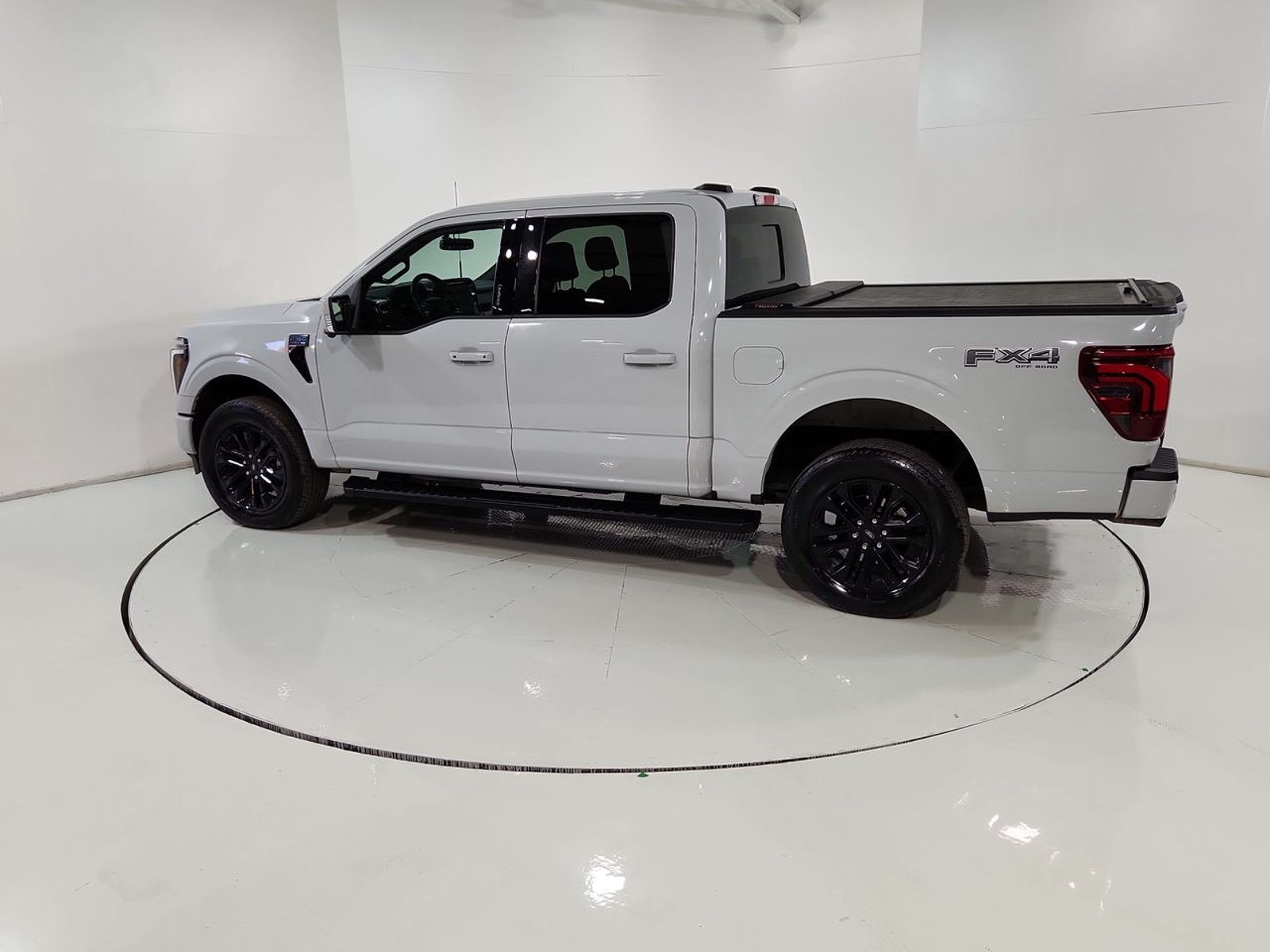 Ford F-150 F150 LARIAT SPORT 4X4 5.0L AUT 2025 - Imagen 6 de 20
