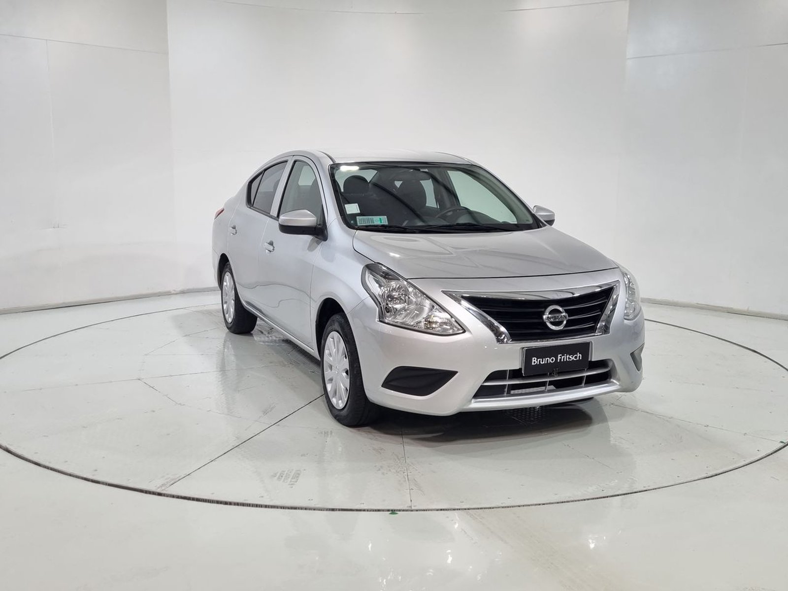 Nissan VERSA SEDAN 1.6 2019 - Imagen 16 de 20