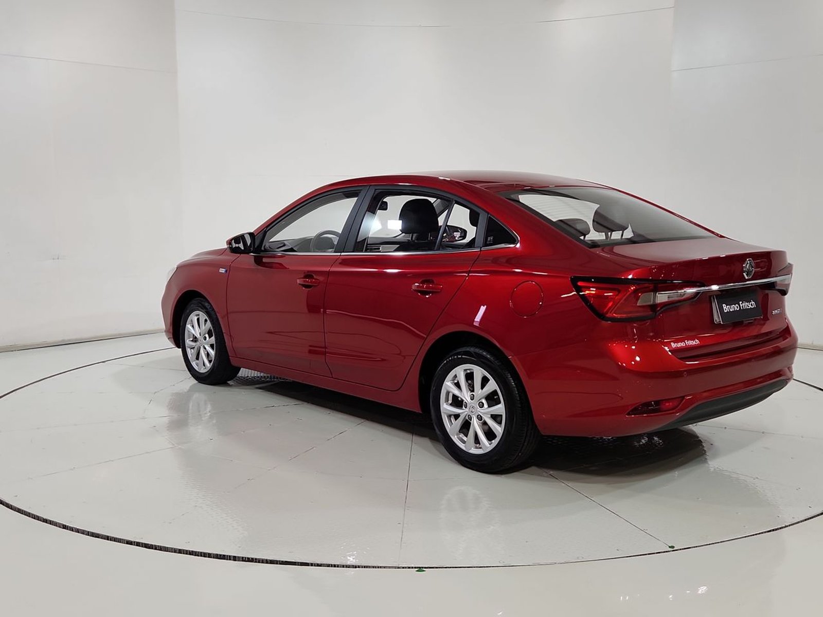 Mg 5  1.5L MT 2025 - Imagen 7 de 20