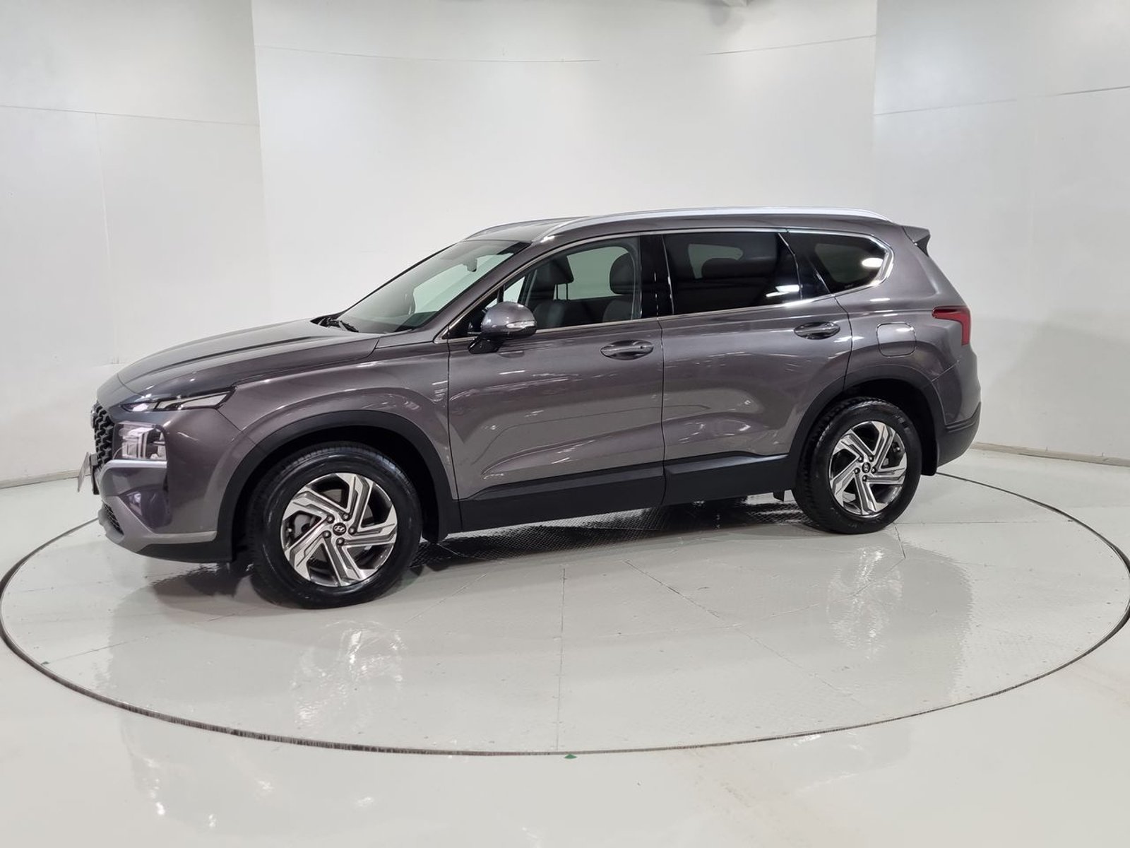 Hyundai SANTA FE CRDI 8DCT 4X4 2.2 AUT 2023 - Imagen 4 de 20