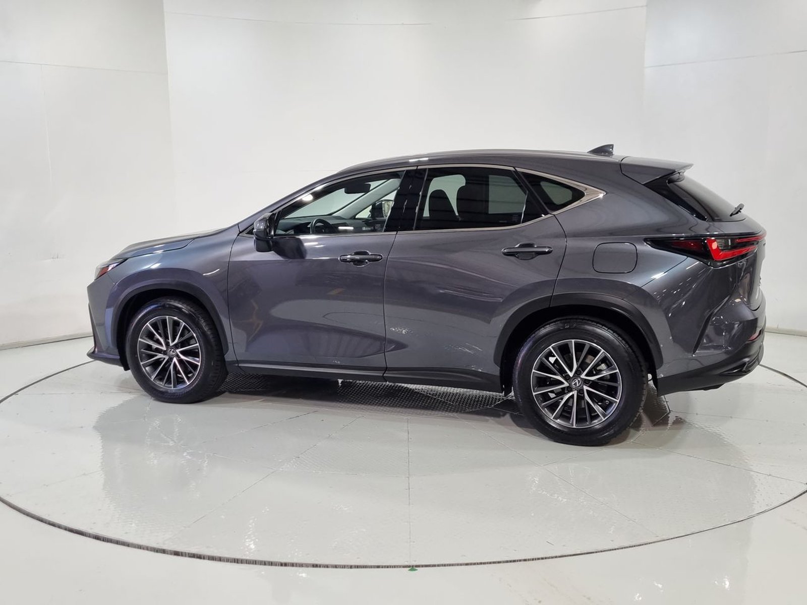Lexus NX350H NX 350H 2.5 AUT 2023 - Imagen 6 de 20