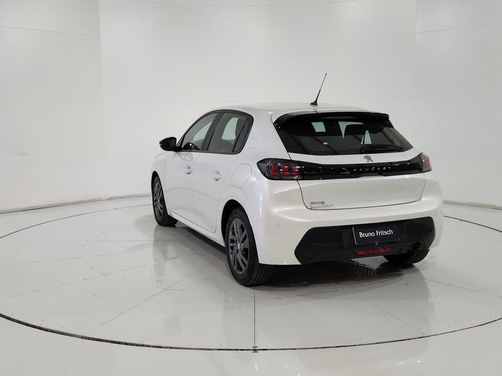 Peugeot 208 PURETECH 75 1.2 2023 - Imagen 8 de 20