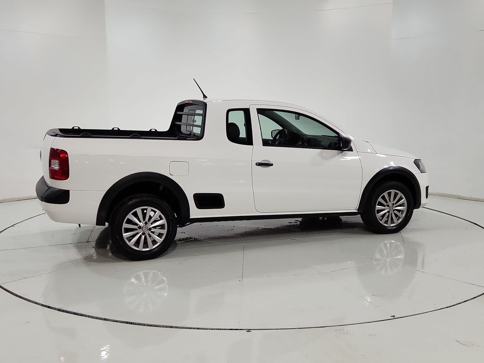 Volkswagen SAVEIRO CONFORT 1.6 2016 - Imagen 12 de 20