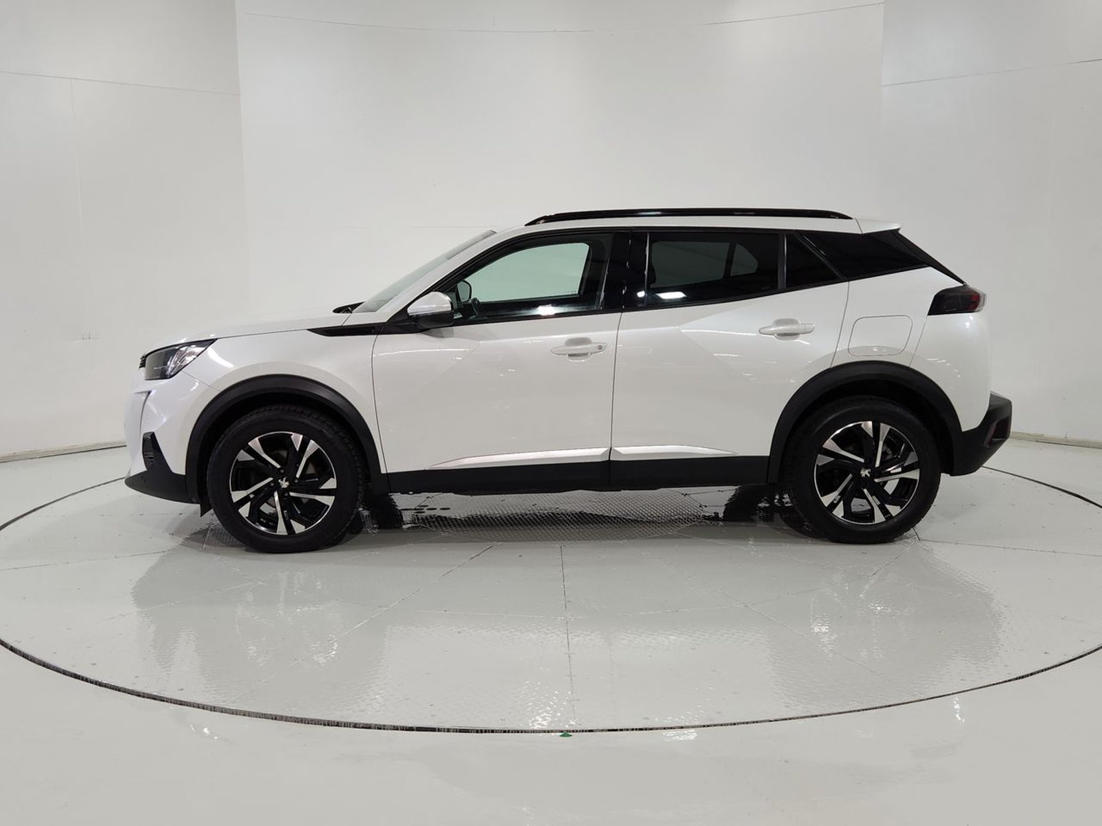 Peugeot 2008 ALLURE 1.2 2021 - Imagen 5 de 20