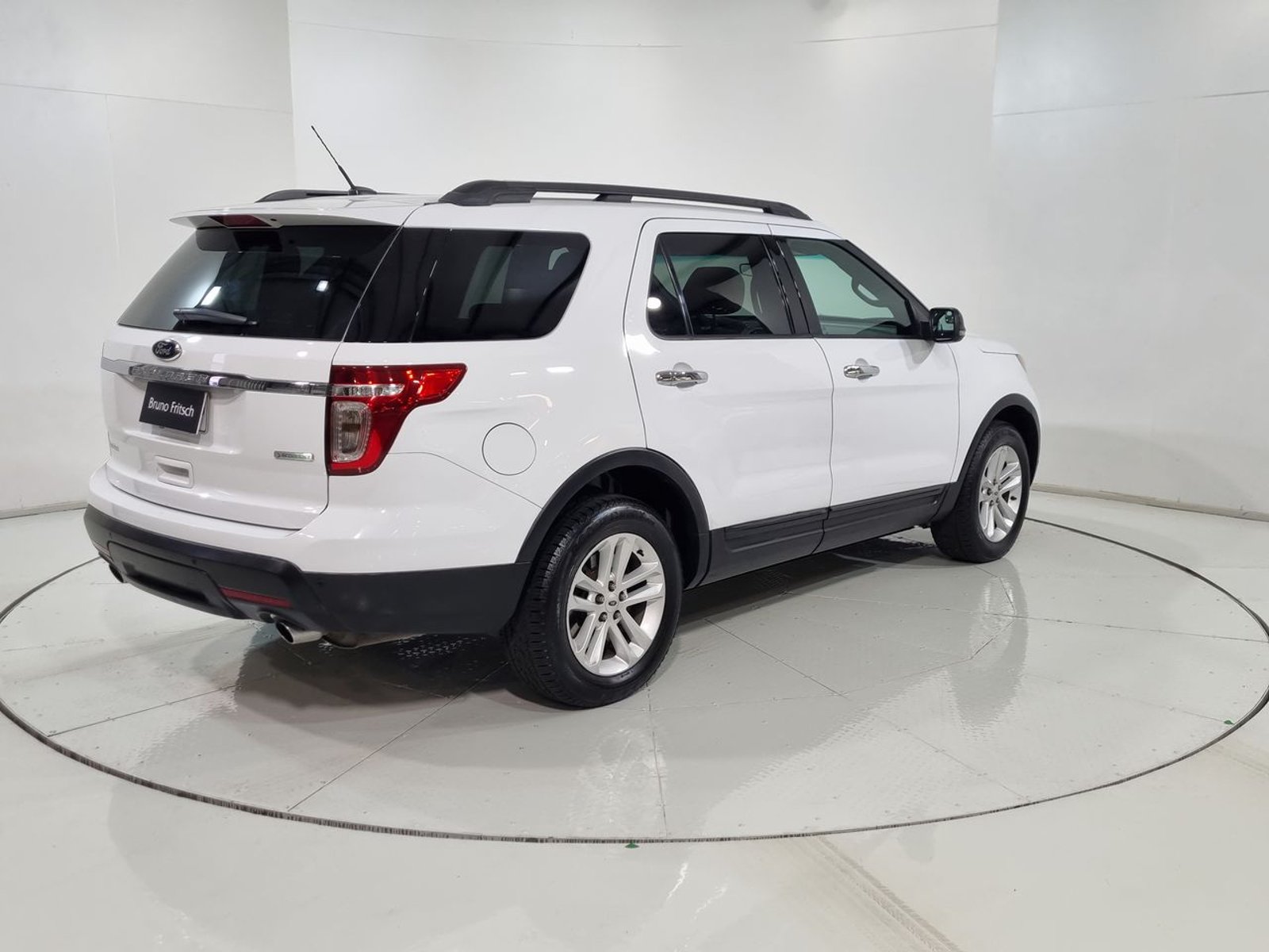Ford EXPLORER 2.0 AUT 2014 - Imagen 11 de 20
