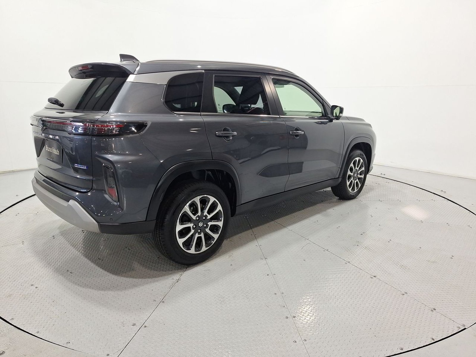 Suzuki GRAND VITARA 2WD 1.5 AT 2025 - Imagen 9 de 20