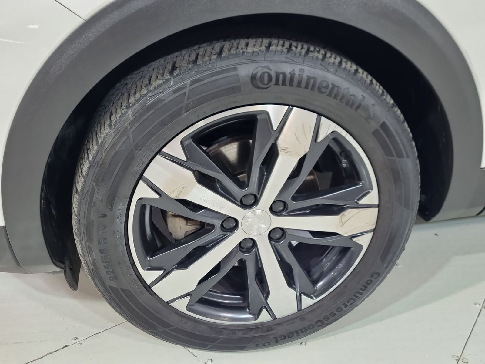 Peugeot 5008 BLUEHDI 130 1.5 AUT 2023 - Imagen 18 de 20