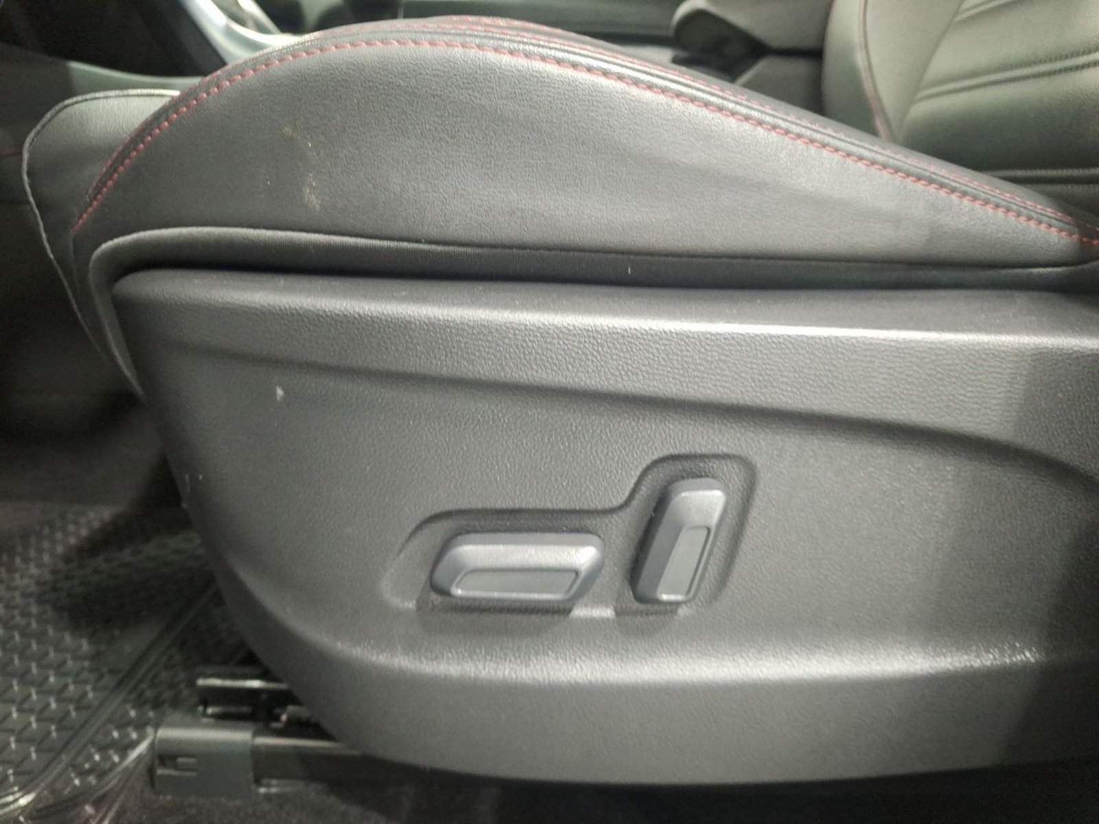Maxus D60 ELITE 1.5 AUT 2024 - Imagen 17 de 20