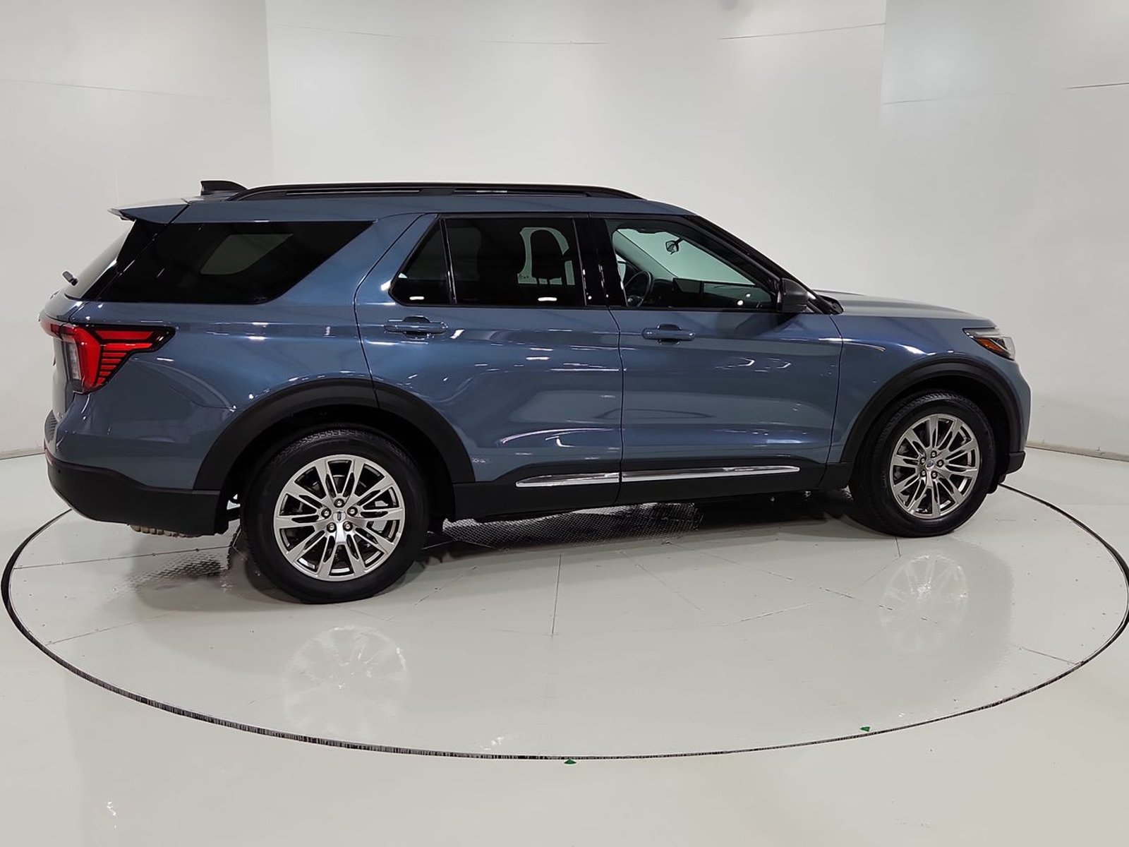 Ford EXPLORER ACTIVE 4X4 2.3 AUT 2025 - Imagen 12 de 20