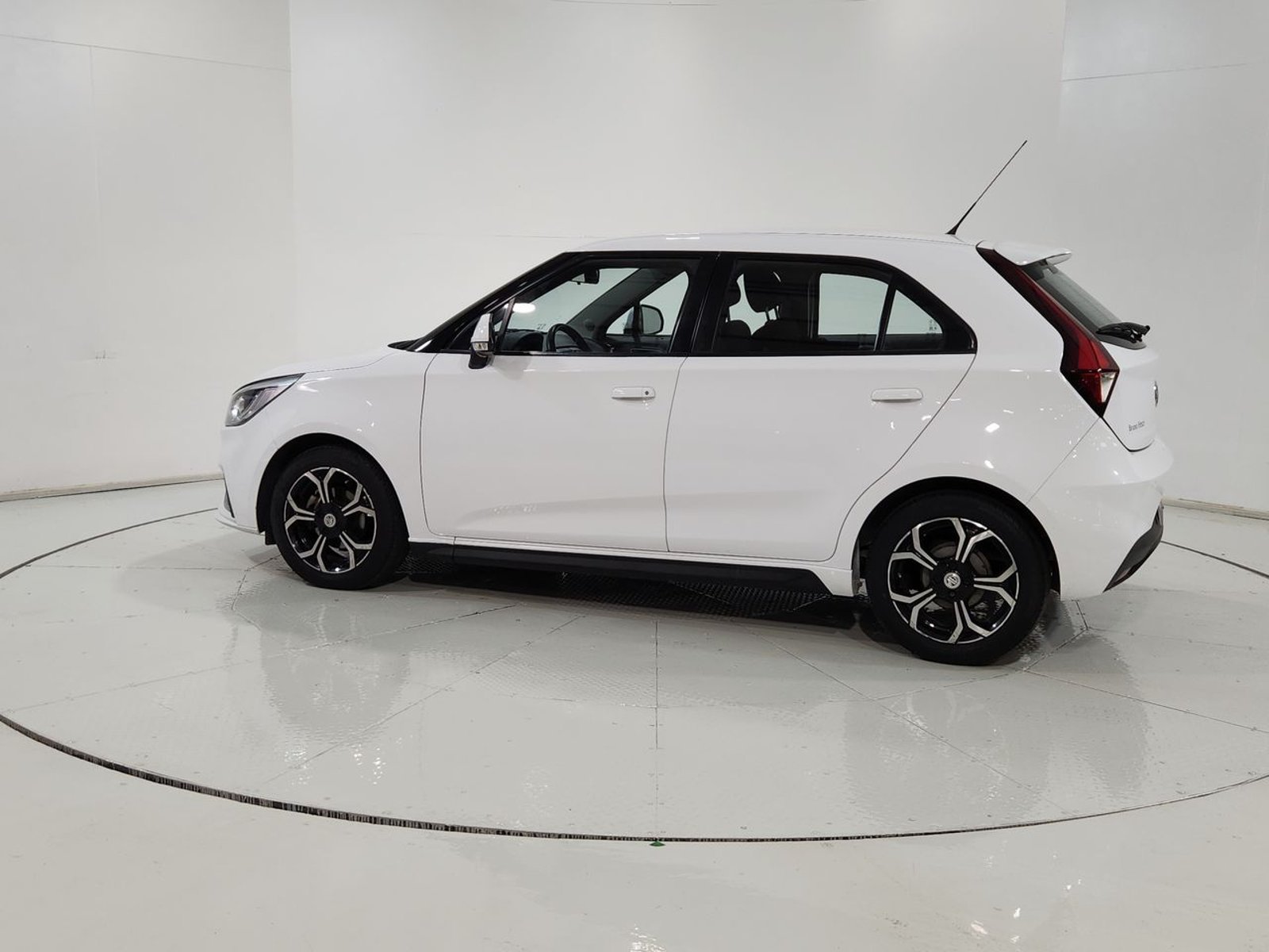 Mg 3 HATCH BACK 1.5 2023 - Imagen 6 de 20