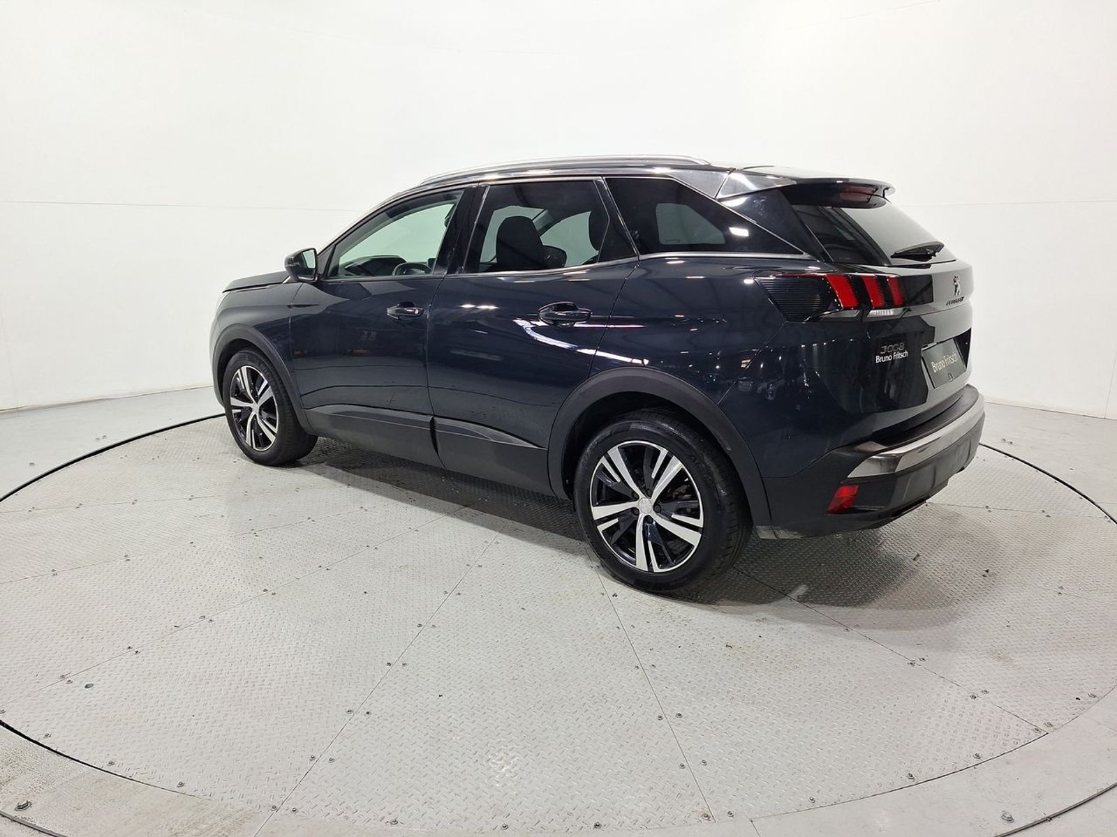 Peugeot 3008 ACTIVE 1.6 AUT 2021 - Imagen 5 de 20