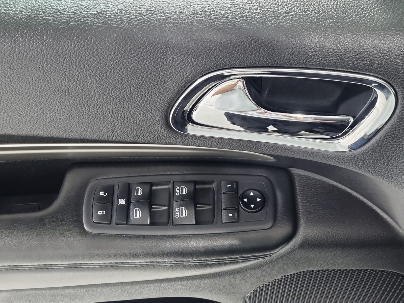 Dodge DURANGO SXT 3.6 AUT 2019 - Imagen 20 de 20