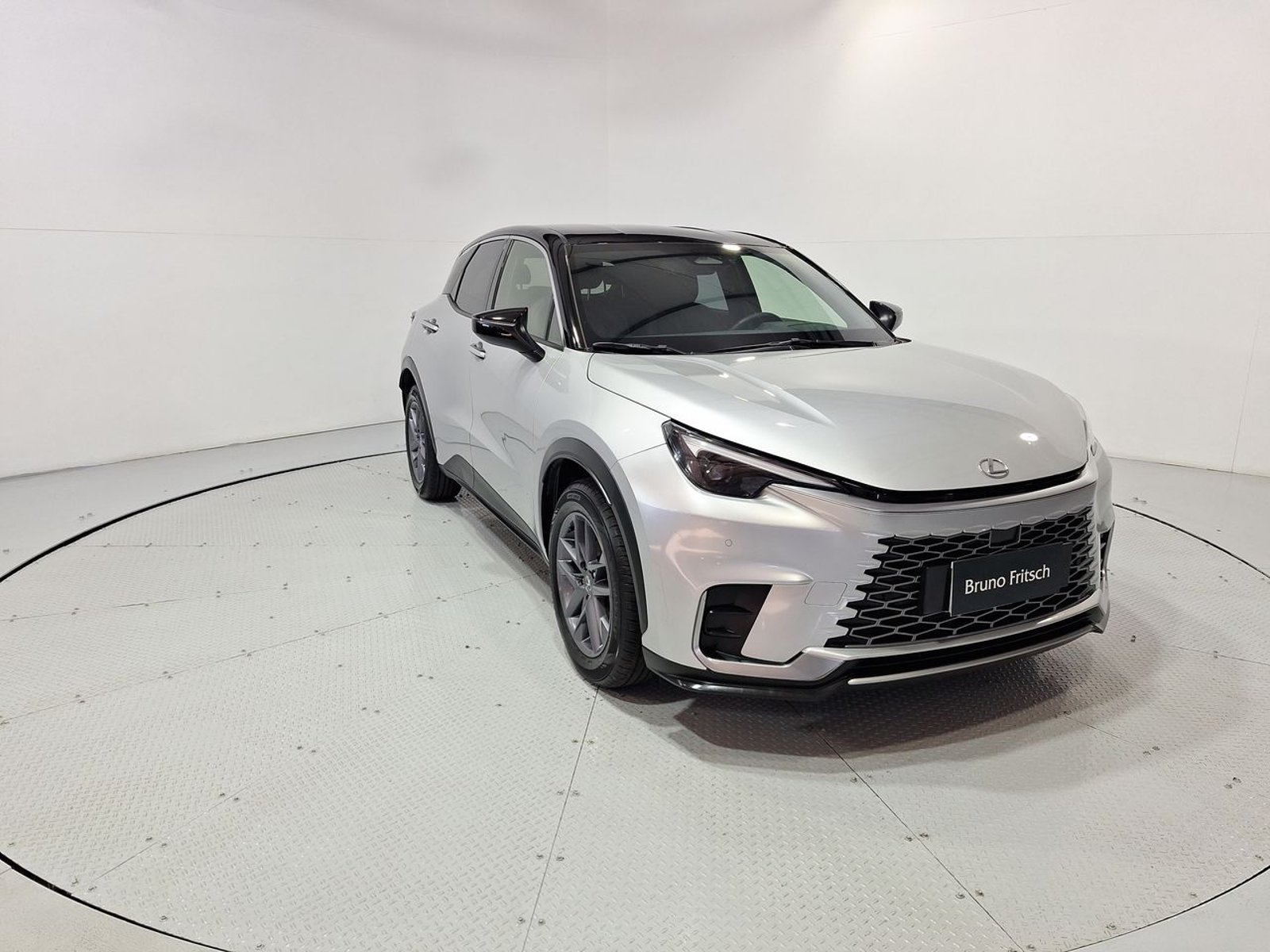 Lexus LBX HEV 1.5 AUT 2024 - Imagen 12 de 20