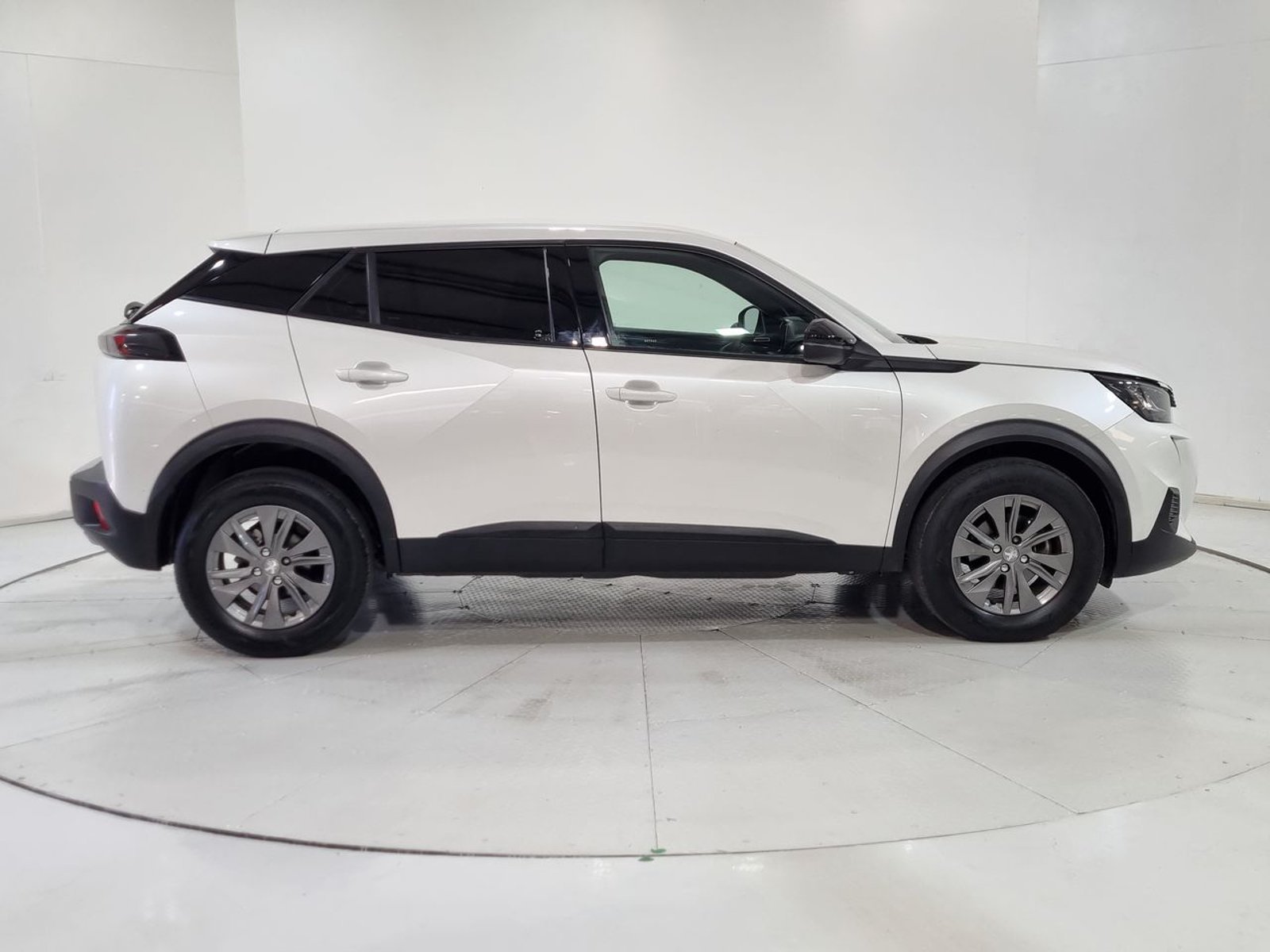 Peugeot 2008 PURETECH 130 4X2 1.2 2023 - Imagen 13 de 20
