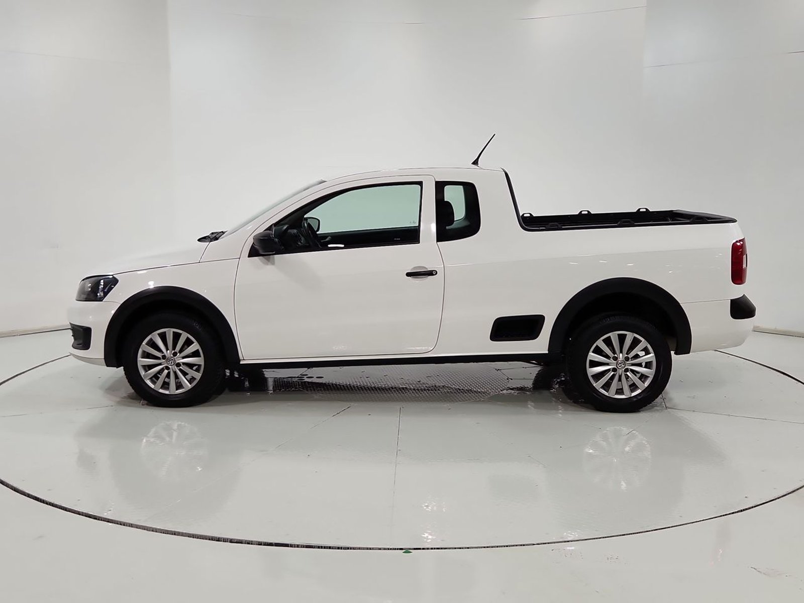 Volkswagen SAVEIRO CONFORT 1.6 2016 - Imagen 5 de 20
