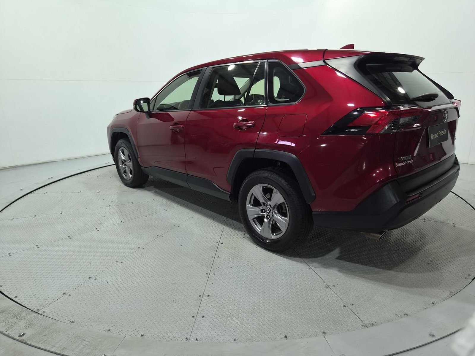 Toyota RAV4 4X2 2.0 AUT 2023 - Imagen 5 de 20