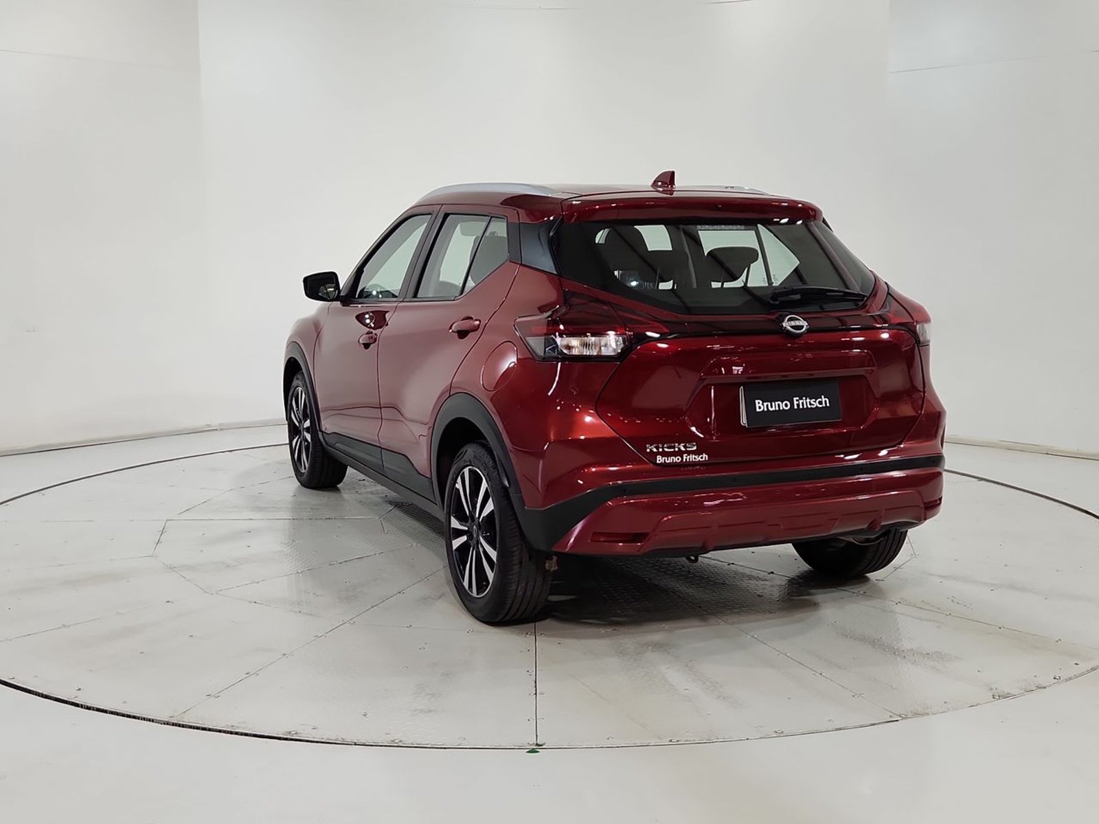 Nissan KICKS 1.6 2024 - Imagen 8 de 20