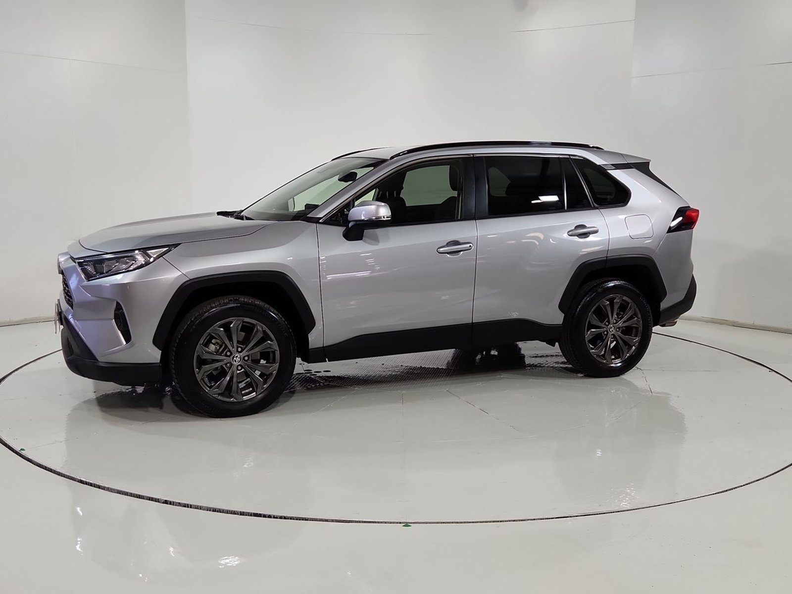 Toyota RAV4 4X2 2.0 AUT 2024 - Imagen 4 de 20