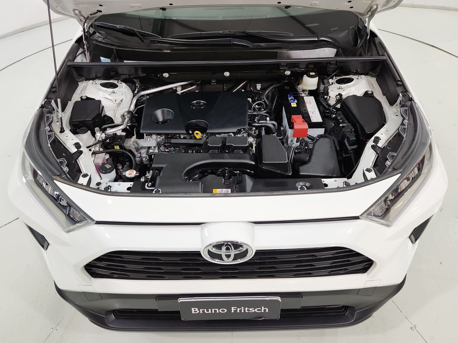 Toyota RAV4 4X2 2.0 AUT 2023 - Imagen 19 de 20