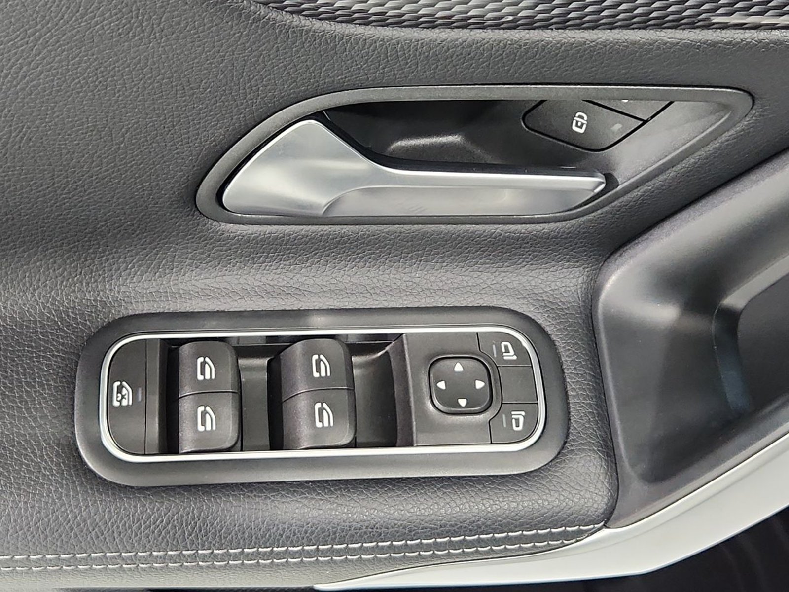 Mercedes benz A200 HB 1.9 AUT 2020 - Imagen 20 de 20
