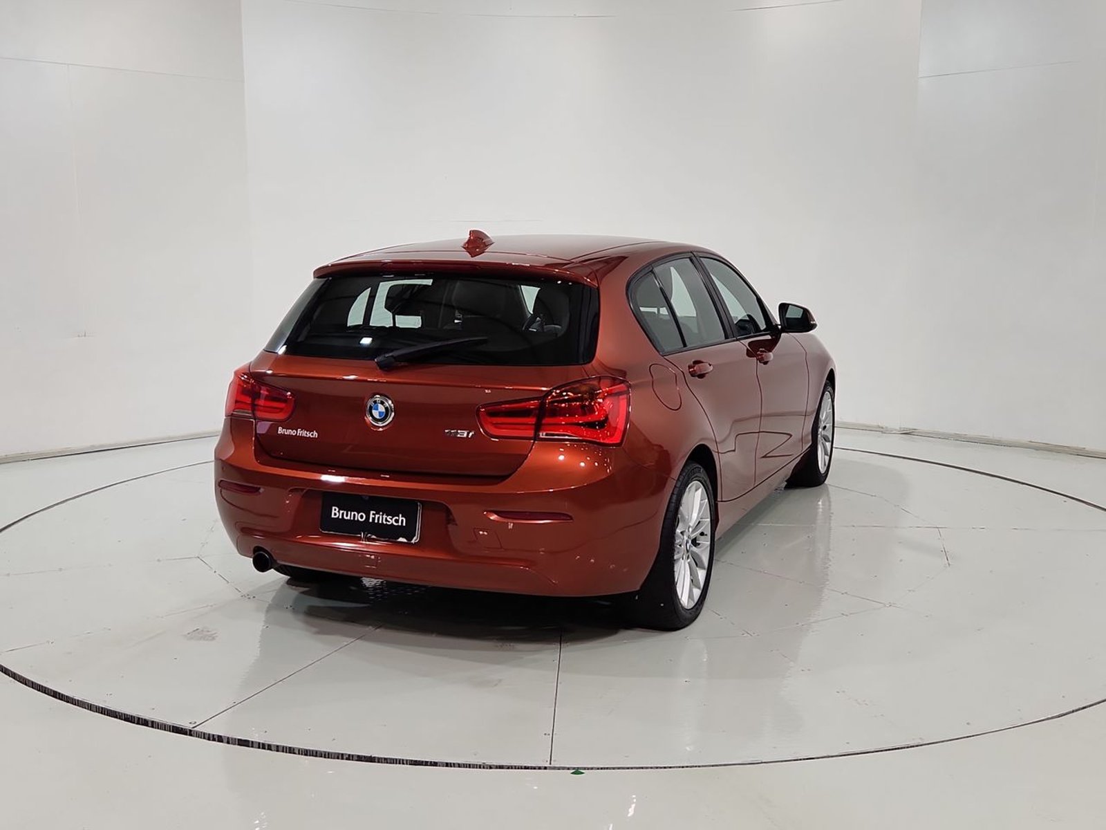 Bmw 118 I 118I HB 1.5 AT 2019 - Imagen 10 de 20