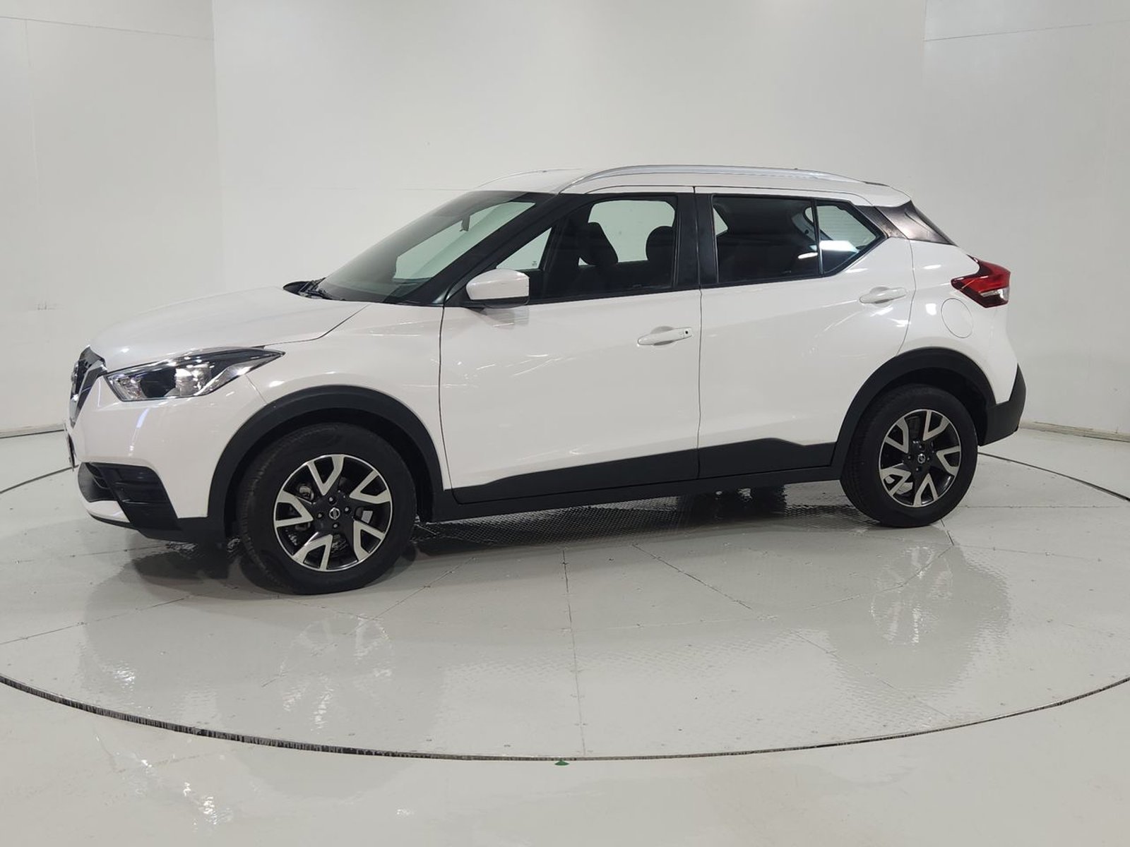 Nissan KICKS 1.6 2019 - Imagen 4 de 20