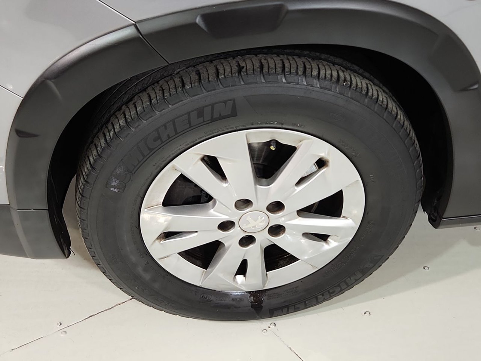 Peugeot RIFTER BLUE HDI 100 1.6 2020 - Imagen 18 de 20