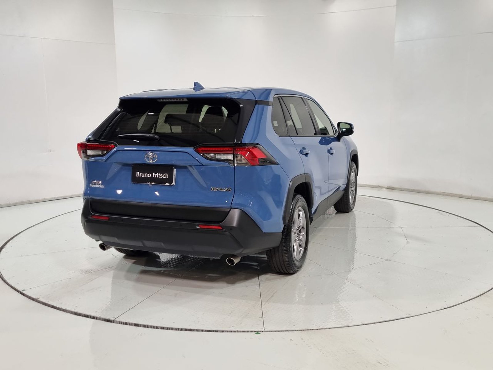 Toyota RAV4 4X2 2.0 AT 2026 - Imagen 10 de 20