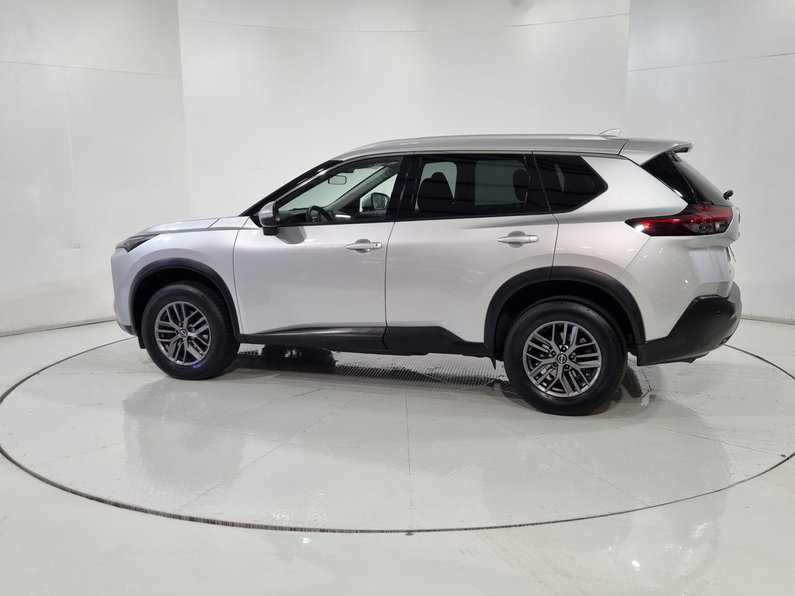 Nissan X-TRAIL X TRAIL 4X2 2.5 AUT 2025 - Imagen 6 de 20