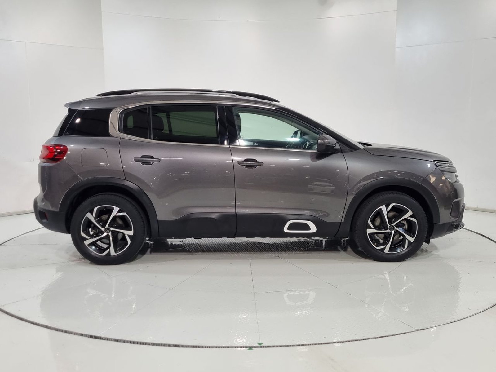 Citroen C5 AIRCROSS 1.6 AUT 2021 - Imagen 13 de 20