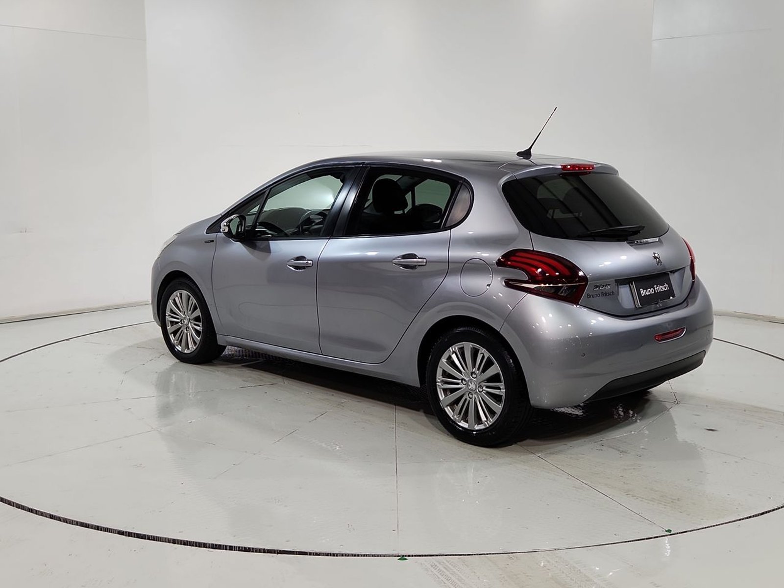 Peugeot 208 PURE TECH HB 1.2 2021 - Imagen 7 de 20
