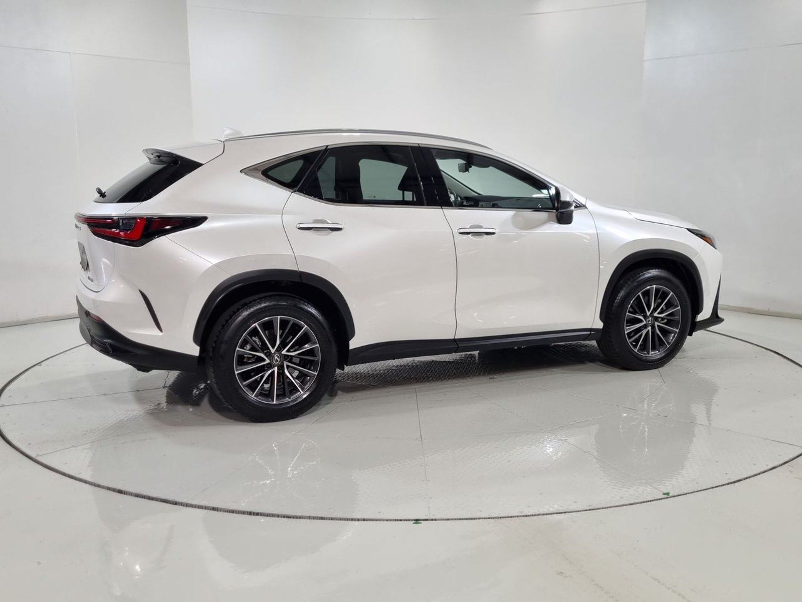 Lexus NX350H NX 350H 2.5 AUT 2025 - Imagen 12 de 20