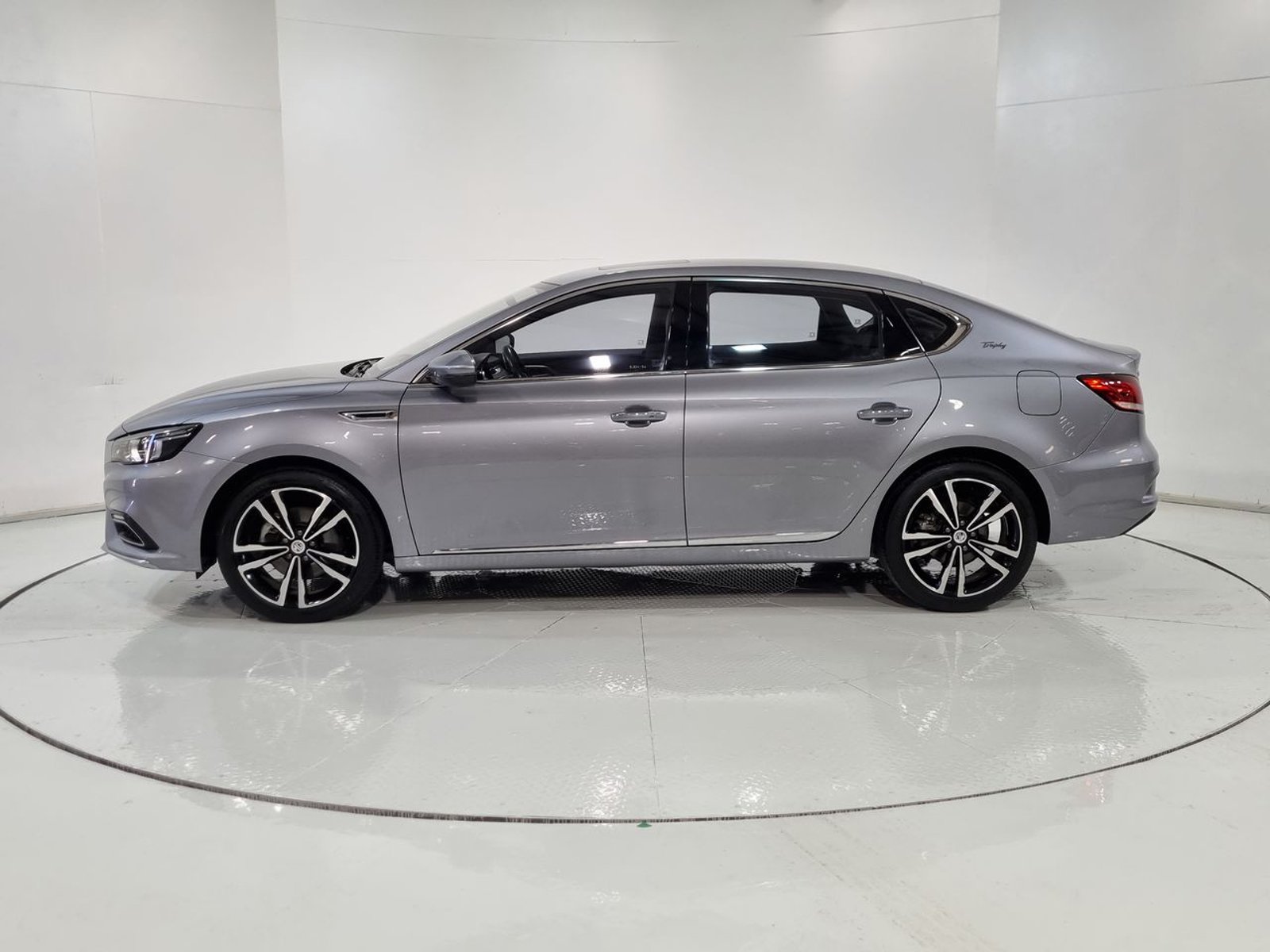 Mg 6 1.5 AUT 2023 - Imagen 5 de 20