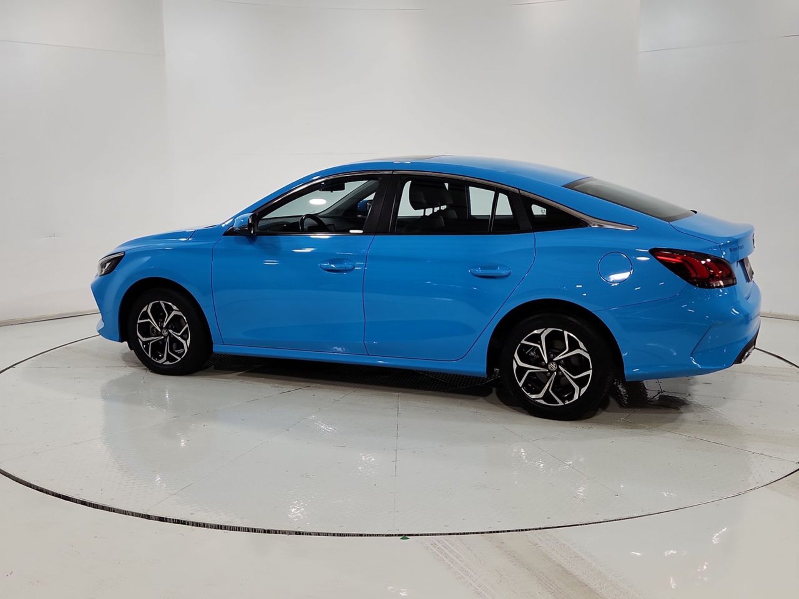 Mg GT CVT 1.5 AUT 2023 - Imagen 6 de 20