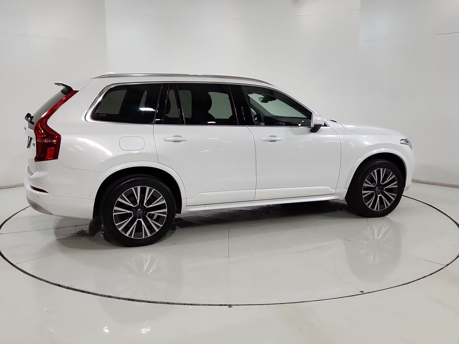 Volvo XC90 II B6 4X4 2.0 AUT 2022 - Imagen 12 de 20