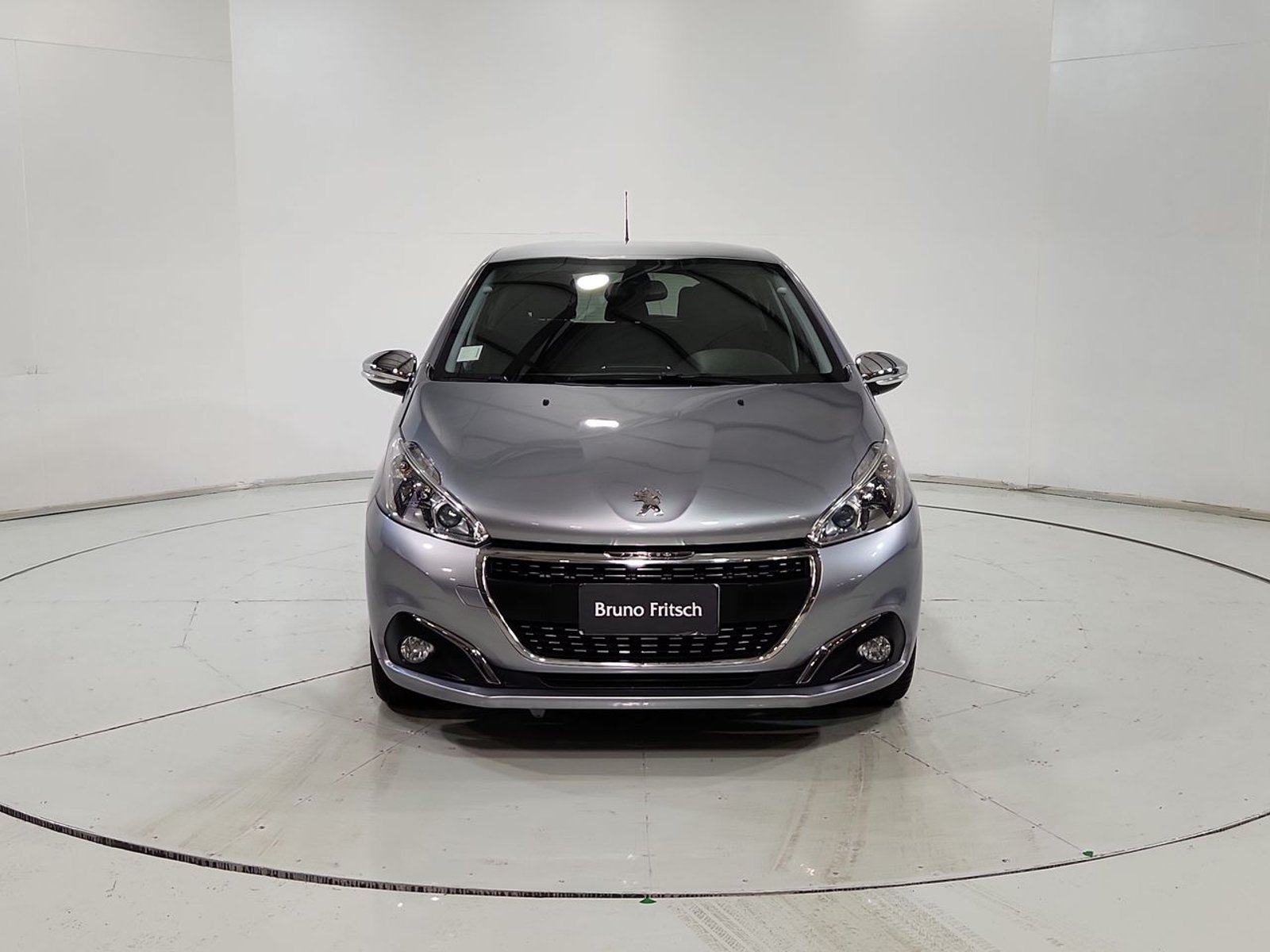 Peugeot 208 PURE TECH HB 1.2 2021 - Imagen 17 de 20