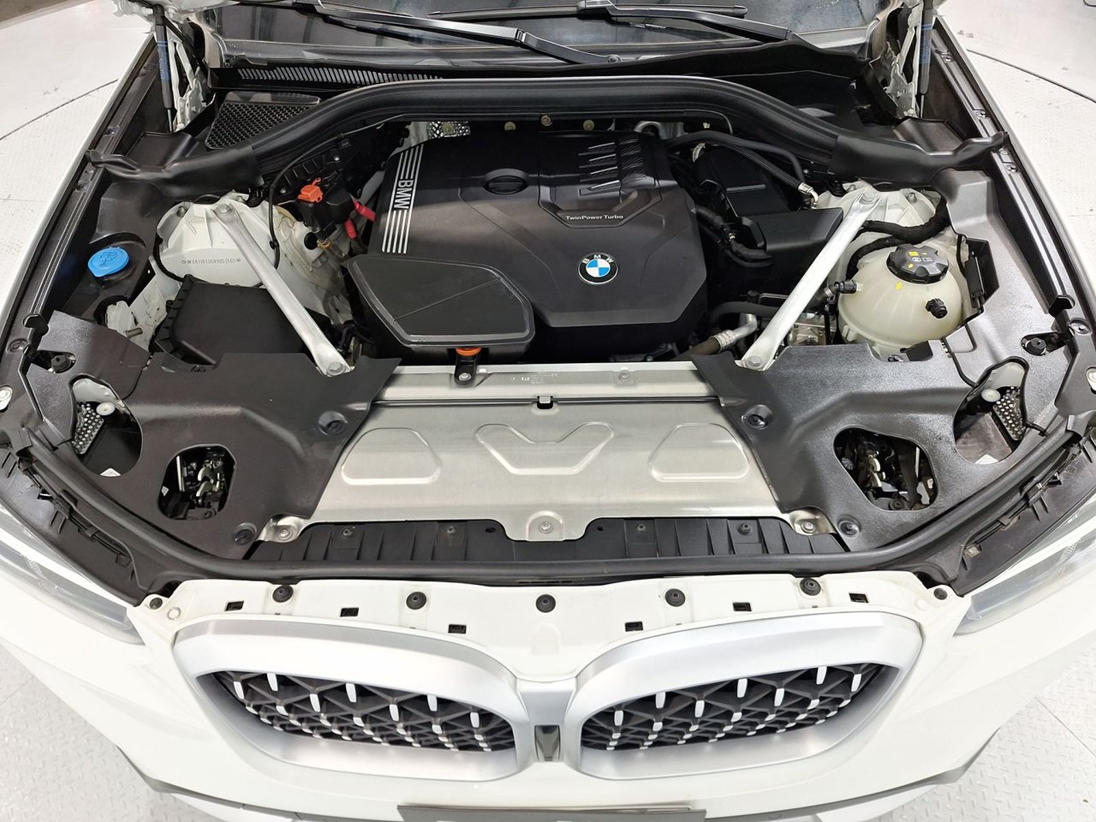 Bmw X4 XDRIVE 20I 4X4 2.0 AT 2024 - Imagen 15 de 20