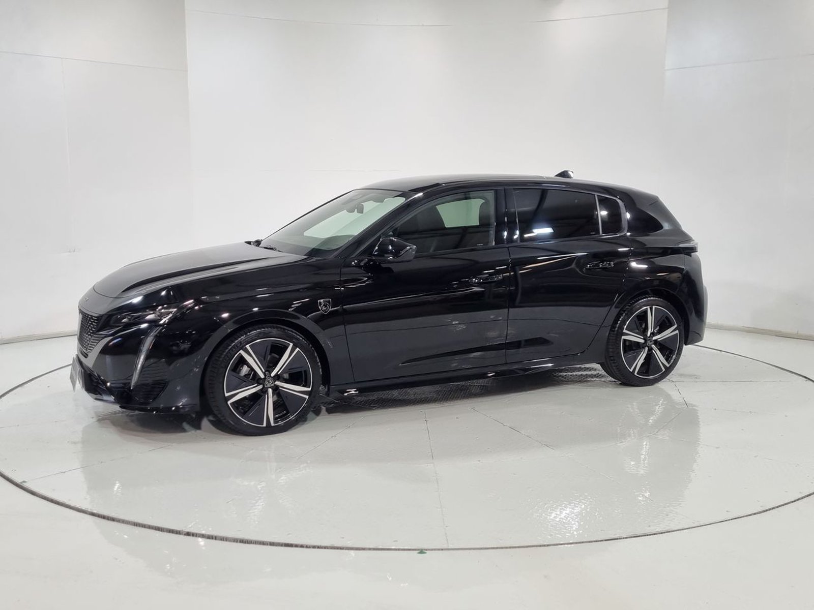 Peugeot 308 PURETECH 1.2 AUT 2025 - Imagen 4 de 20