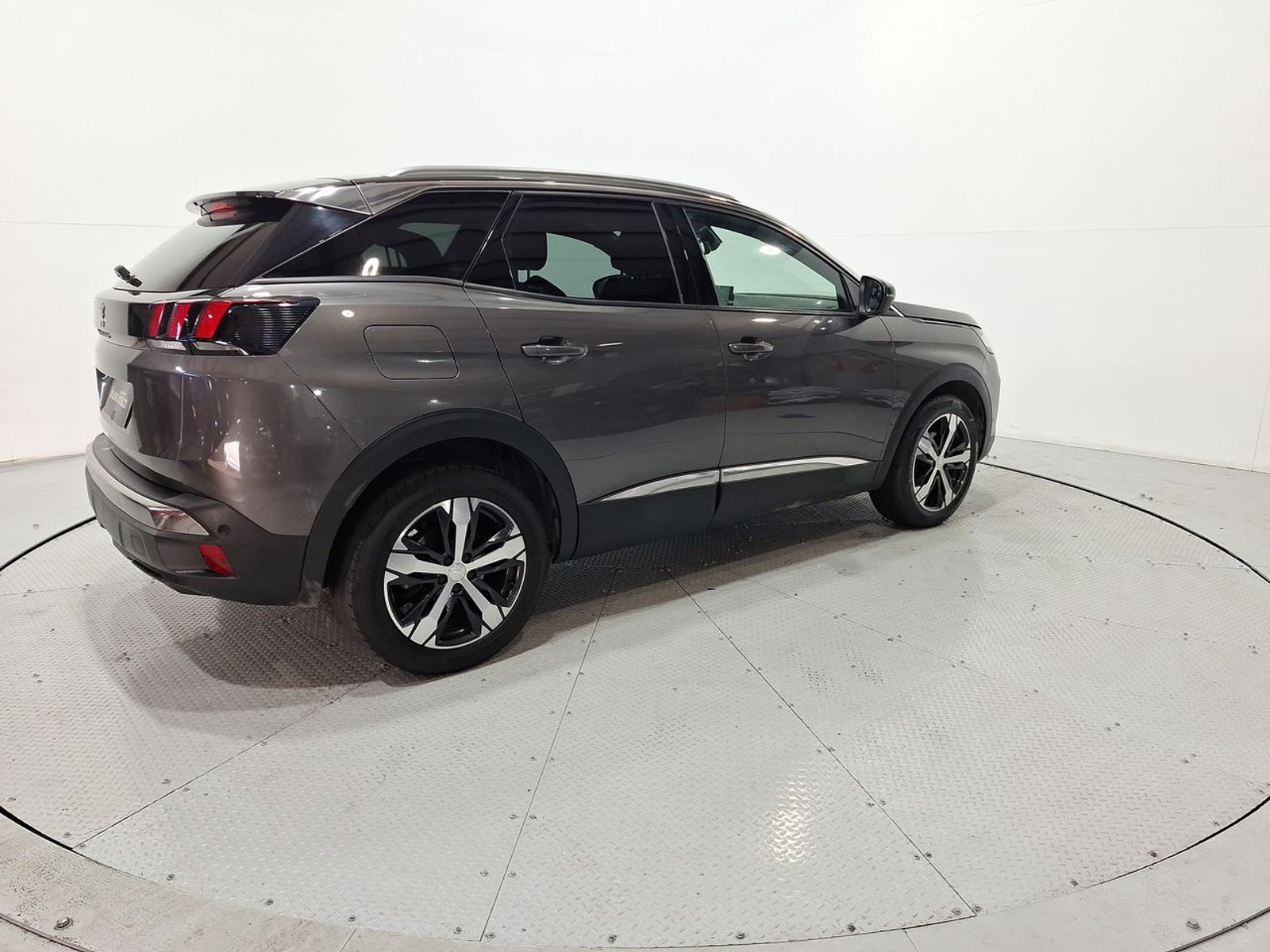 Peugeot 3008 THP 165HP 1.6 AUT 2023 - Imagen 9 de 20