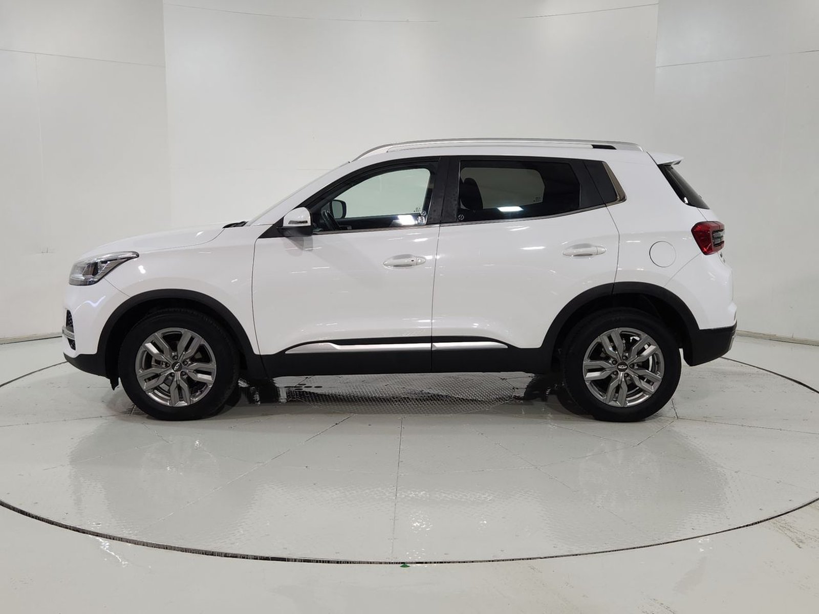 Chery TIGGO 3 1.5 2023 - Imagen 5 de 20