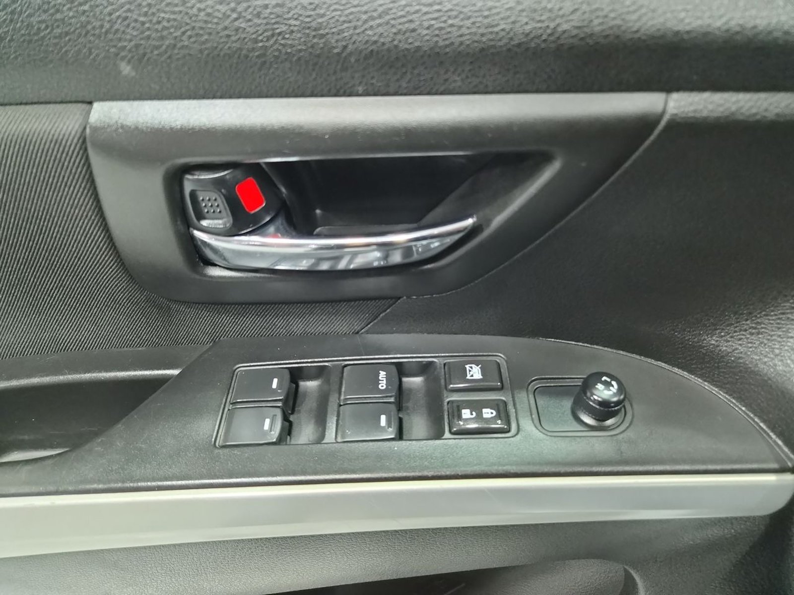 Suzuki S-CROSS S CROSS GL 1.6 AUT 2015 - Imagen 16 de 20
