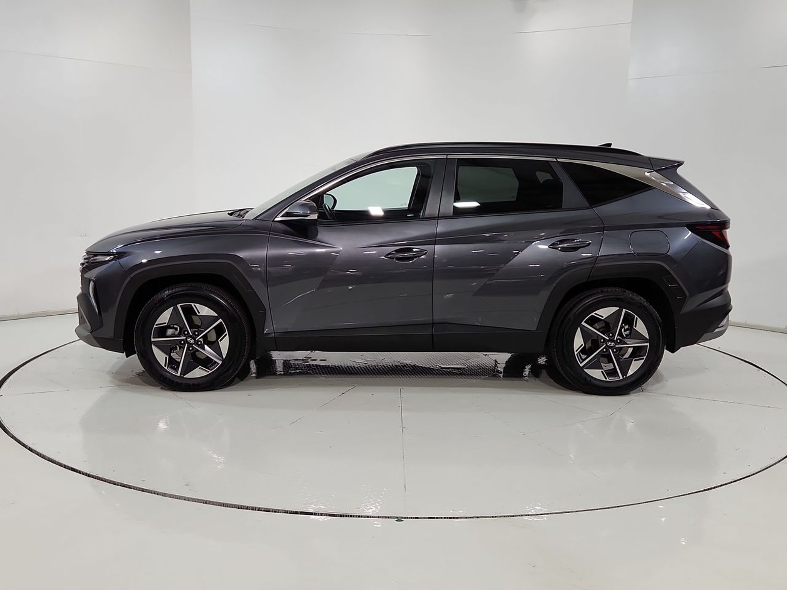 Hyundai TUCSON NX4 2.0 AUT 2025 - Imagen 5 de 20