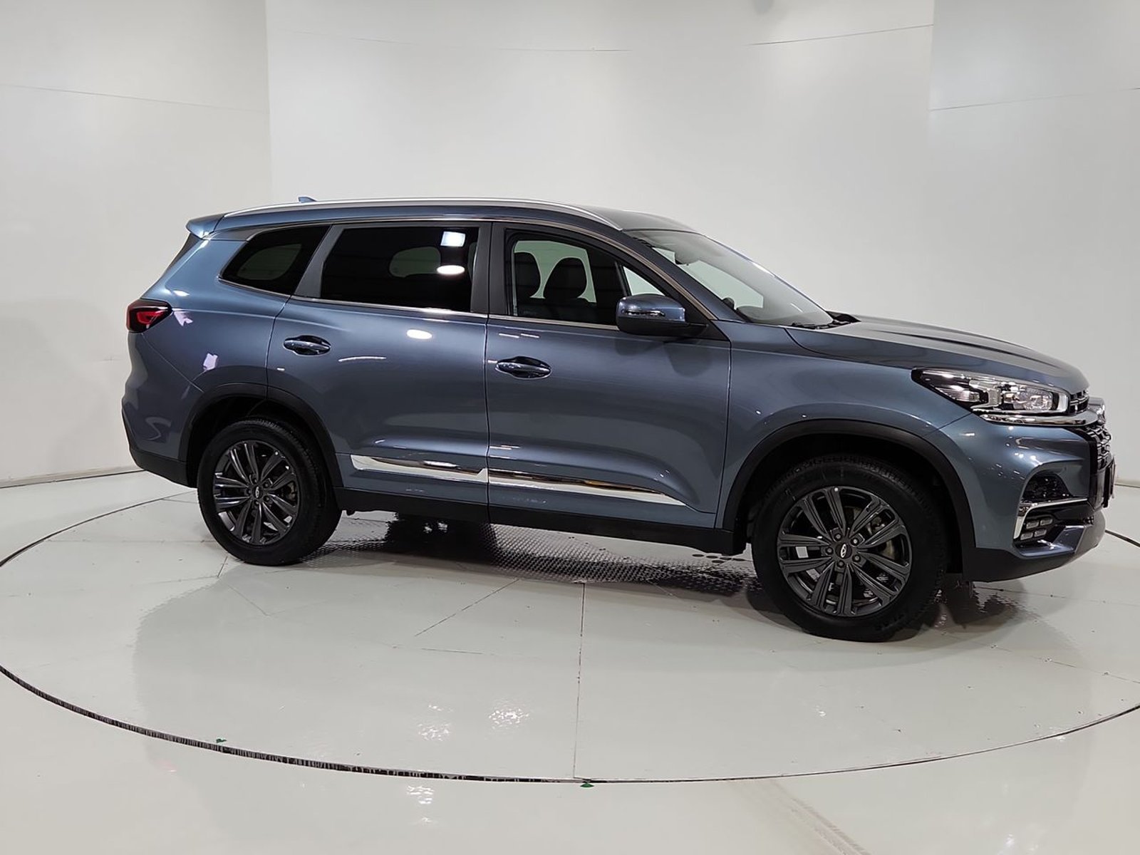 Chery TIGGO 8 1.5 2023 - Imagen 14 de 20