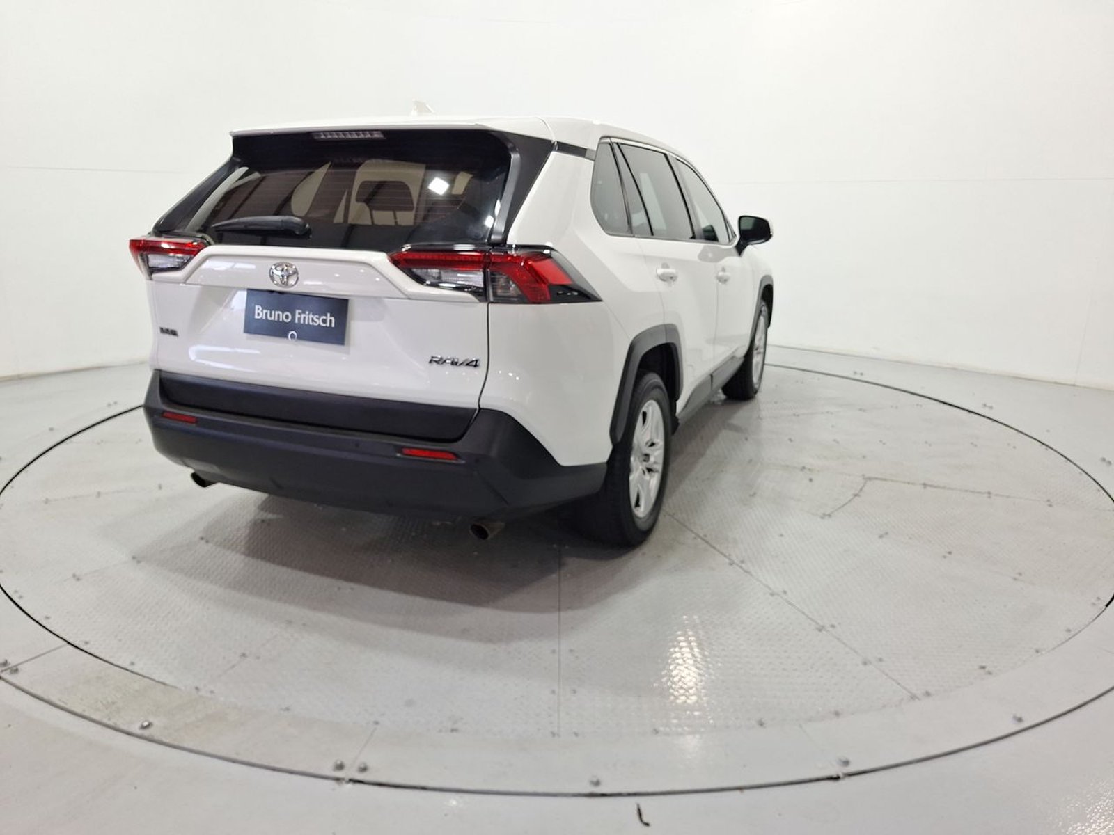 Toyota RAV4 OTTO 2.0 2022 - Imagen 8 de 20